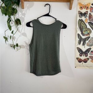 Green muscle tank